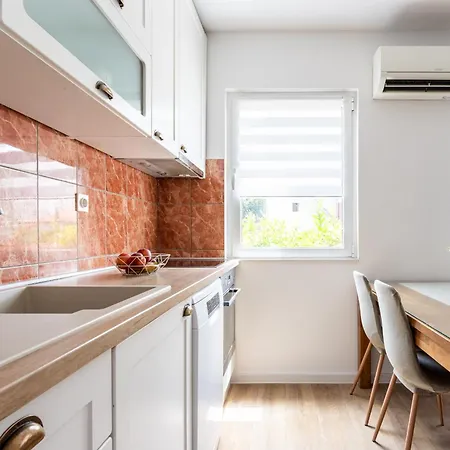 Linda - Apartment